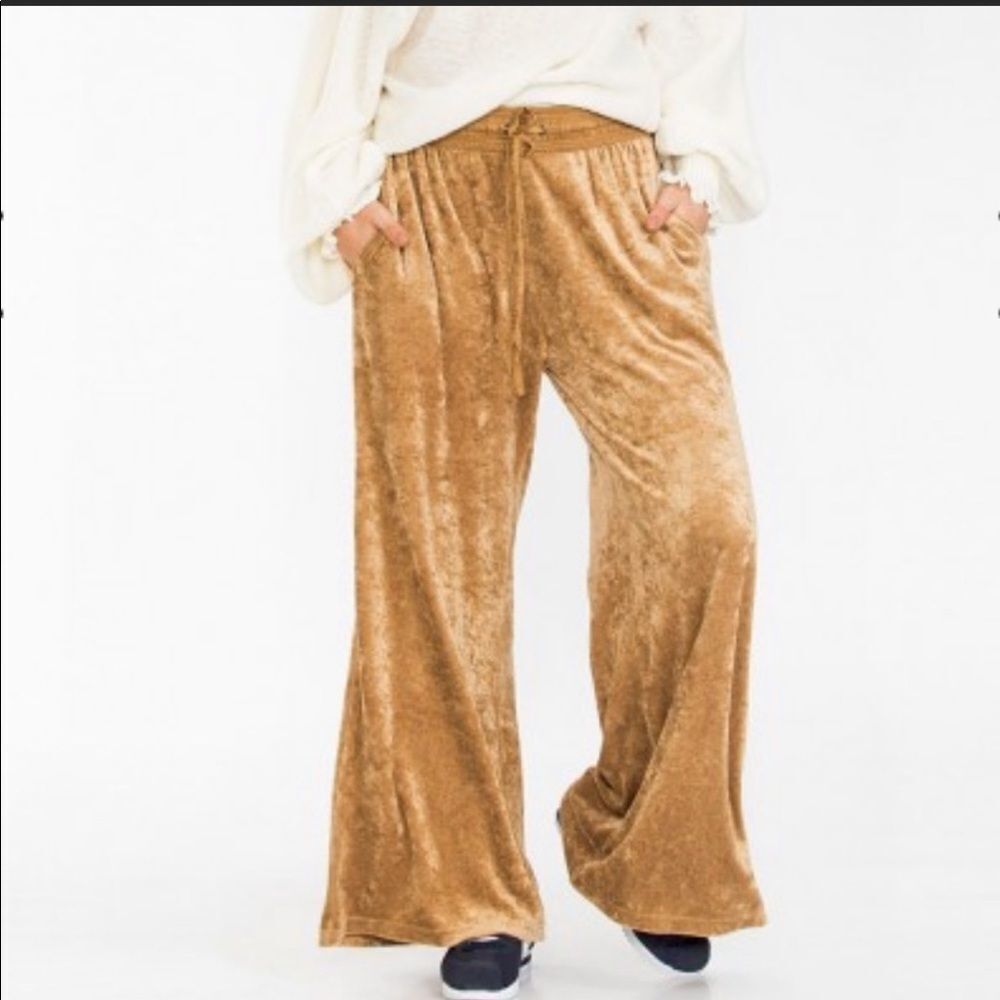 NWT Free People Velour Wide Leg Pant in Gold